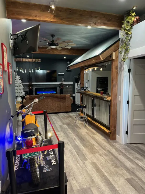 Your Very Own Sports Bar! - Image 1