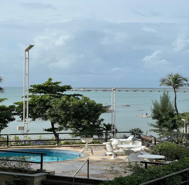 Golden Com Varanda Vista Mar - Image 1