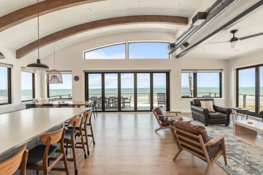 Sol de Mar: Oceanfront, piscine, accès à la plage privée, nouvelle unité contemporaine 4 BR! - Image 1