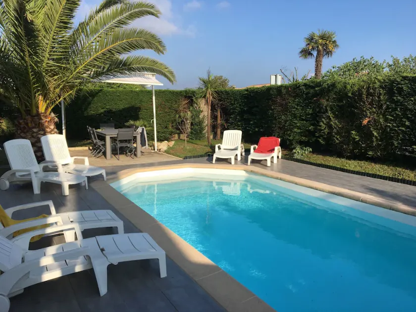 Arcachon bassinhus med have, poolterrasser til 4 til 8 personer - Image 1