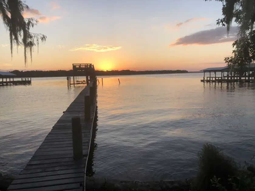 Peaceful Waterfront Home on St. Johns with large porch and dock. - Image 1