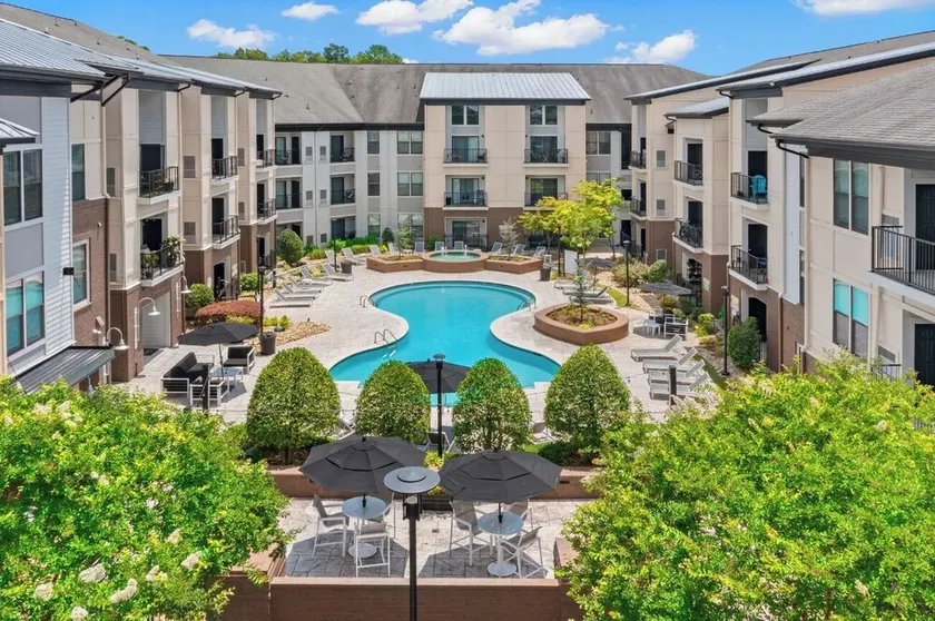 Landing Apartments - Celsius - Image 1