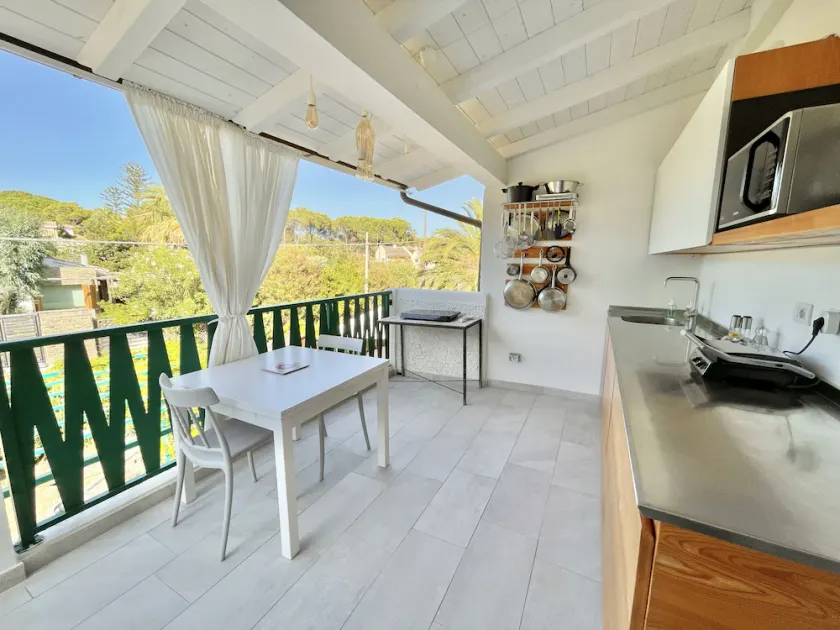 All the comforts at 300 meters from the sea - Image 1