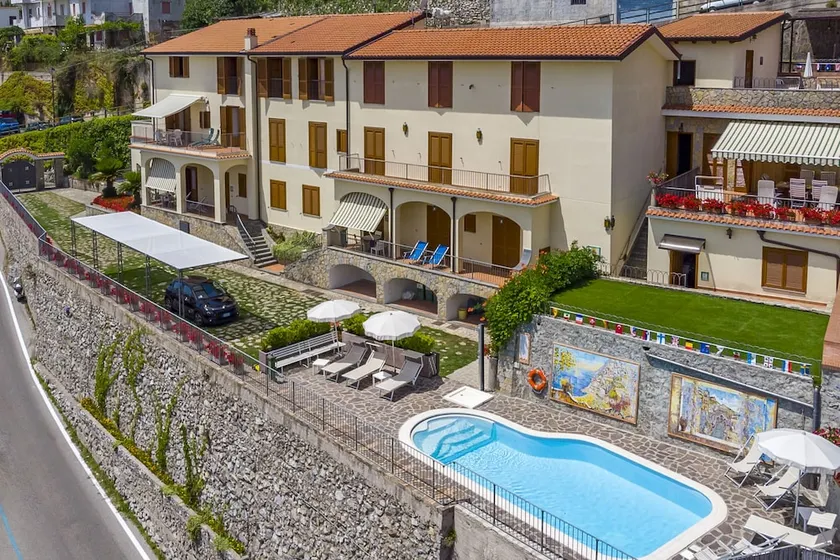 Apt Emma in Villa Laura near Ravello - Image 1