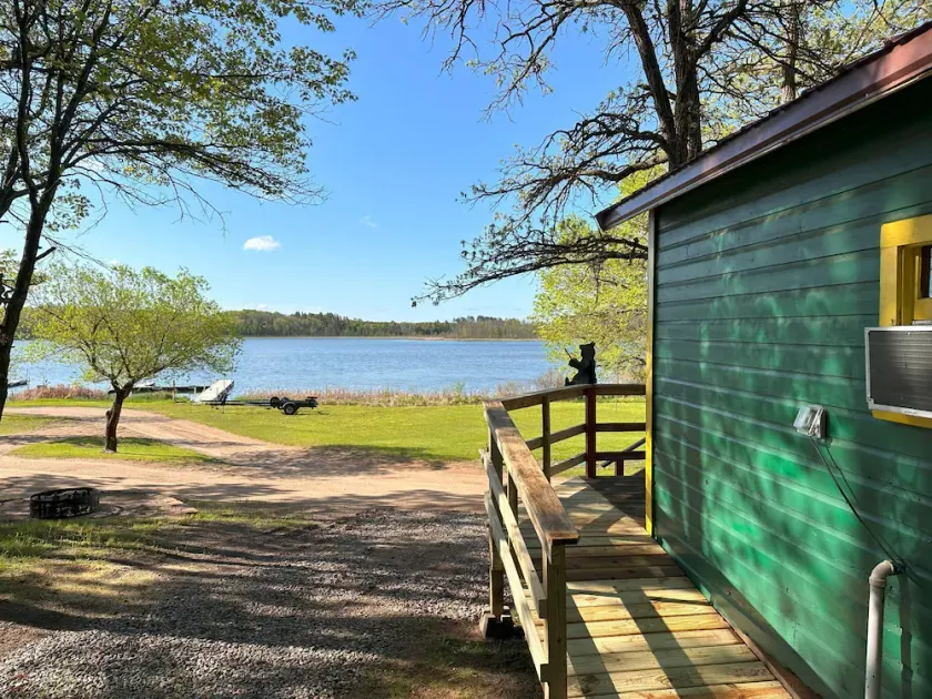 Cabin 5 at Green Valley Resort on Seventh Crow Wing - Image 1