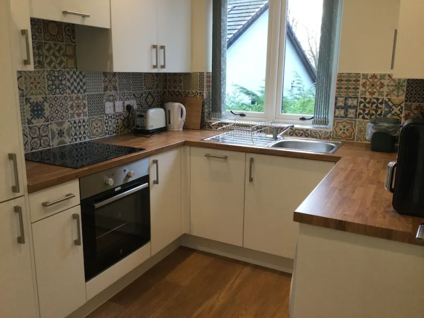 Totally private apartment in family setting, not shared - Image 1
