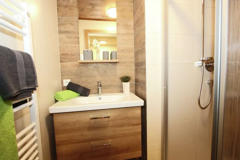 Spacious Holiday Home near Ski Area in Kaltenbach - Image 1