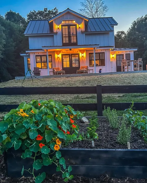 The Farmhouse at Taplin Hill Farm - Image 1
