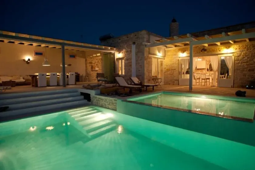 Luxury-Villa-Sea View-Infinity-Pool-Jacuzzi-8people-Matala-Phaistos-Komos-Beach - Image 1