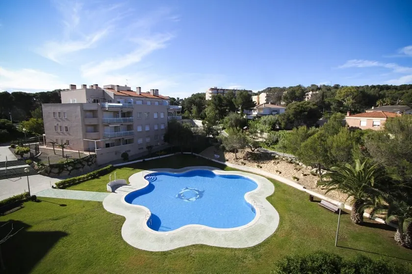 Rumänien Lägenhet Cap Salou med pool. N��ra La Pineda strand - Image 1