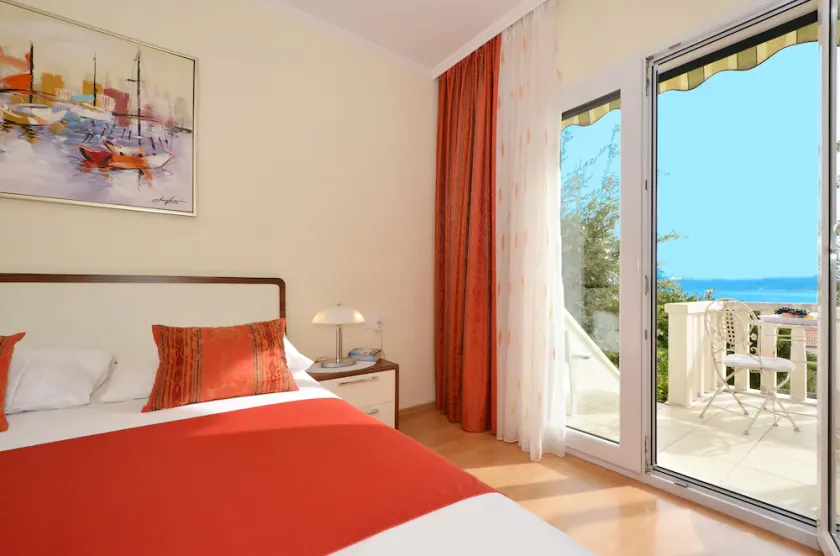 Apartment A1 Lavender DeLuxe with 60m² and picturesque sea view - Image 1