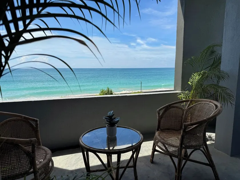 Goalie Beachfront Resort - Image 1