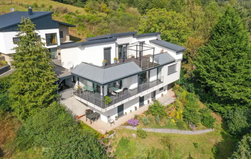Schönes Haus in Diefenbach mit WLAN - Image 1