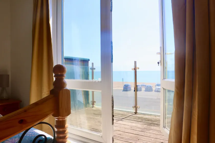 Seaview your house on the sea. - Image 1