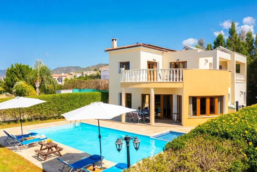 Villa Tsikkos Tessera - Image 1