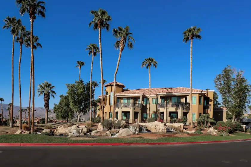 COACHELLA Marriott Desert Springs Villas 2, Kitchen, Access to Resort Amenities - Image 1