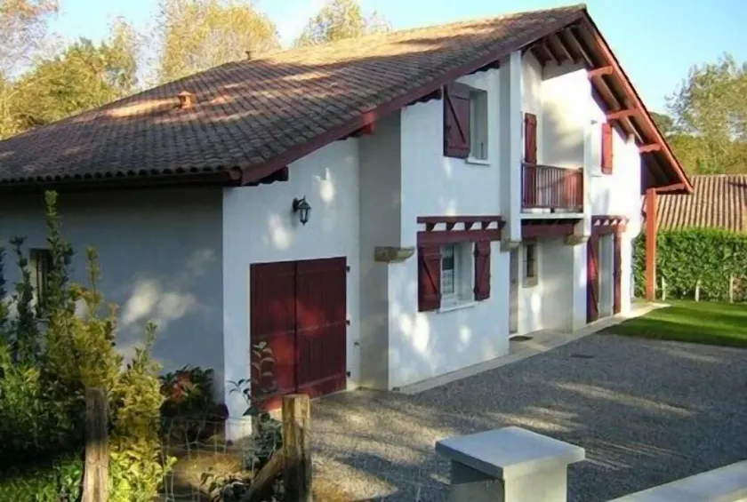 Bela casa de férias em Espelette (perto de Cambo-les-Bains) para 10 a 12 pessoas - Image 1