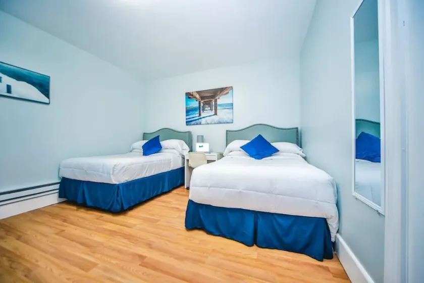 New-Group stay mins from DowntownConvention BeachFenway FreePrkg  - Image 1