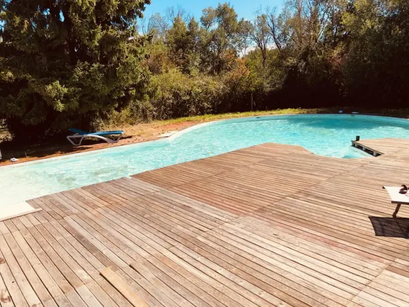 Domaine privatisé/piscine chauffée/32 Personnes/13 chambres/5 salles de bains - Image 1