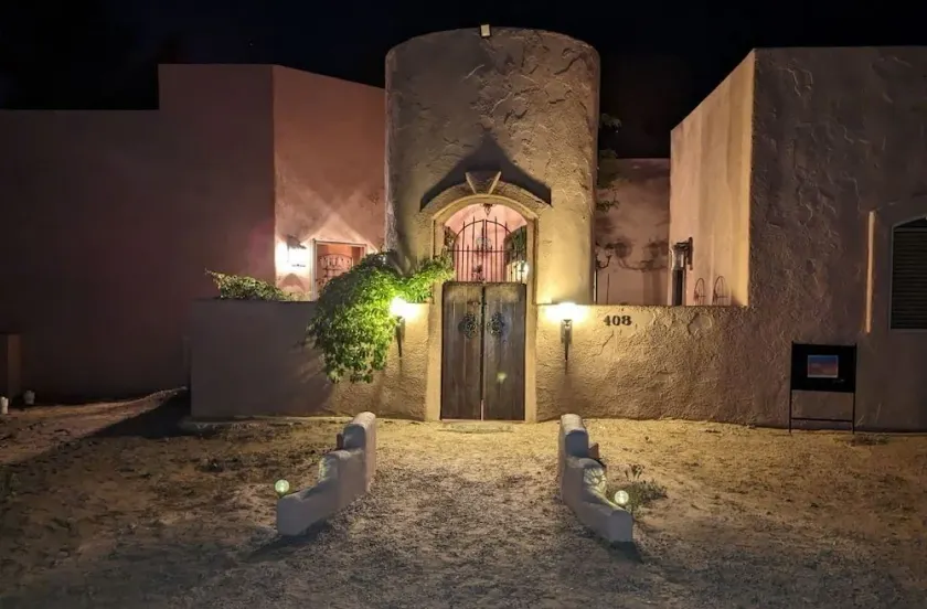Charming Casita, Old World look with all the modern conveniences. - Image 1