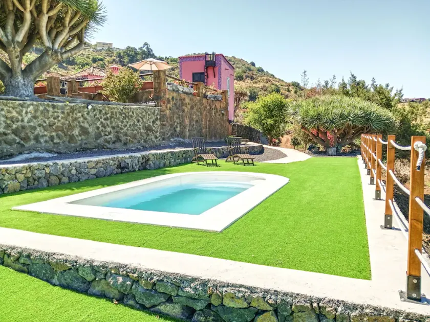 Casa Celeste, swimming pool with panoramic views in the east of La Palma - Image 1