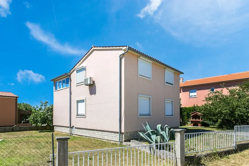 Vacation apartment Kemperle / Medulin Croatia - Image 1