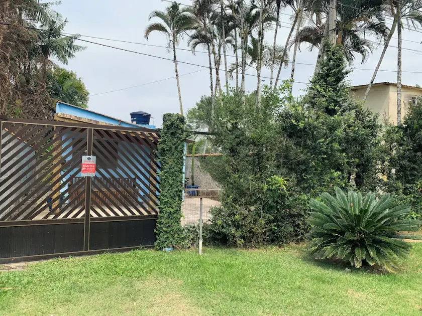 Casa Perto de Praias e Cachoeiras Litoral Sul SP Peruibe - Image 1