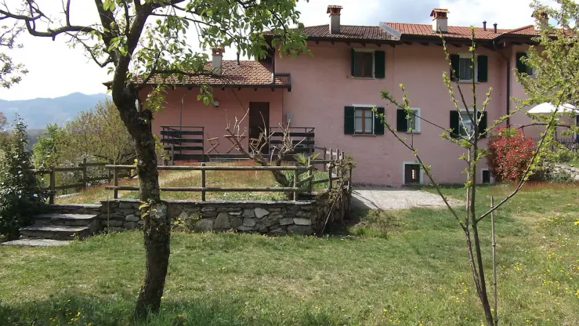 Orta San Giulio: Haus im Grünen, ideal für Familien - Image 1
