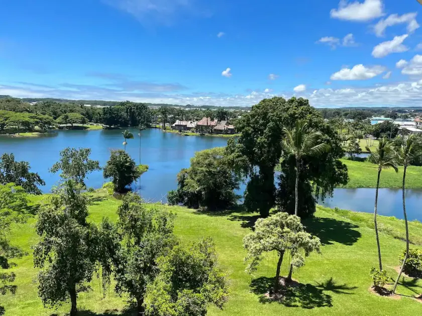 Best View in Hilo - Pool, WIFI, 2 BD Condo - Image 1