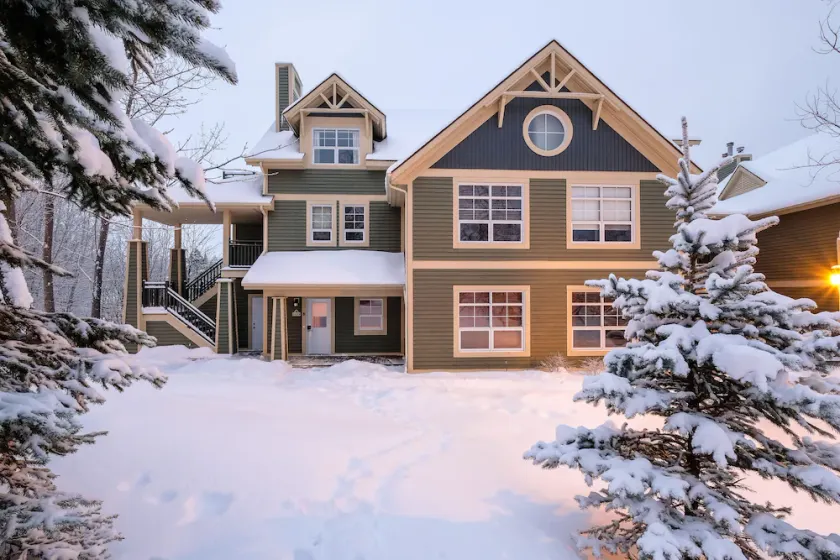 Tremblant-Les-Eaux - RVMT - Image 1