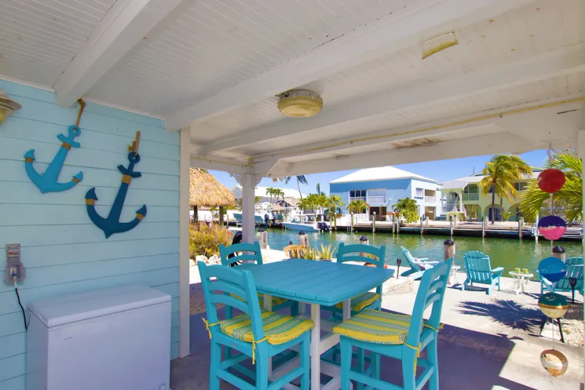 Adorable 2 Bedroom - Key Colony - Cabana Club - Dockage - Image 1