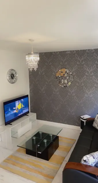 two spacious bedrooms apartment,2 bathroom, 1sofa`bed.free parking - Image 1