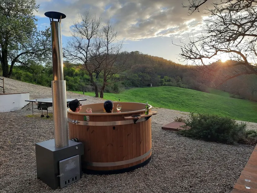 Romantic Hideaway with Spectacular Views, Pool, and Wood-Fired Hot Tub. - Image 1