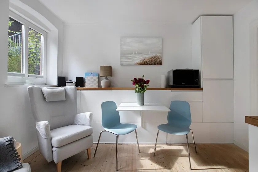 Apartamento 'Ferienwohnung 'smaaland'' com jardim partilhado e acesso Wi-Fi - Image 1