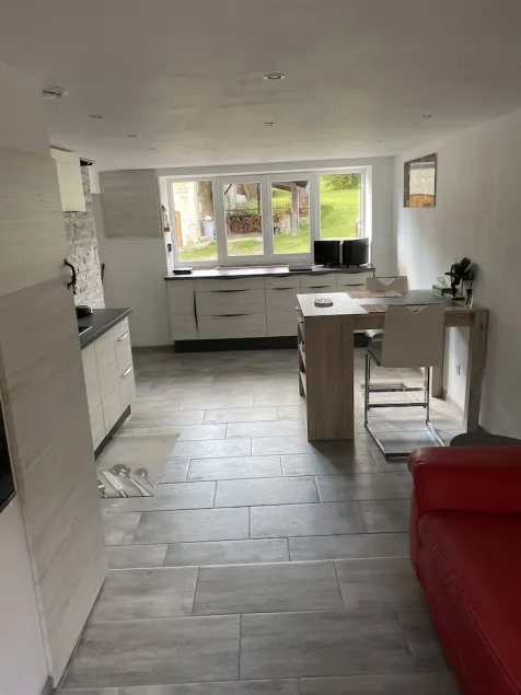 APARTMENT - Image 1
