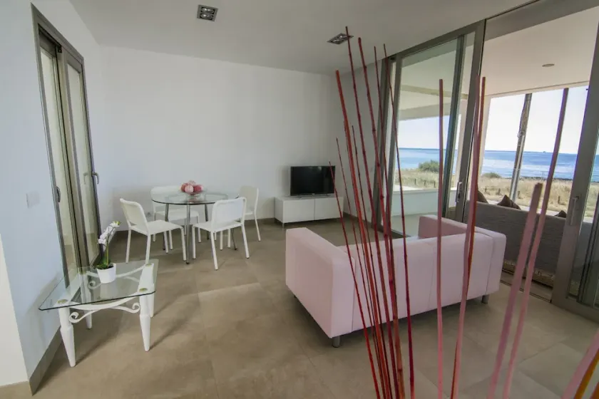 Sweet Home S'estanyol - Apartment with Seaviews, Terrace, Ideal for Families - Image 1