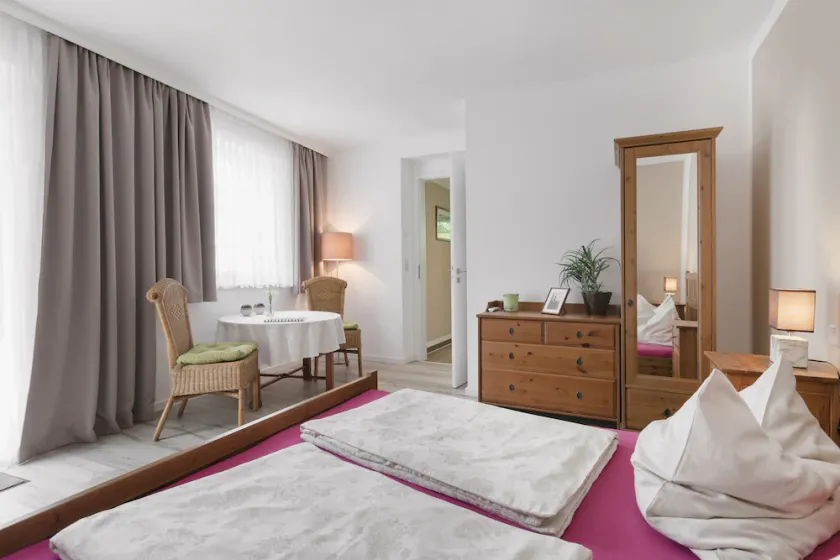Typiquement saxon! Petit appartement confortable au coeur de Dresde. - Image 1