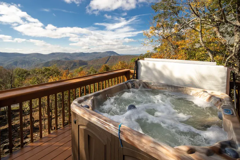 Pinnacle Pointe-Breathtaking Long Range Panoramautsikt vid 4200 ft w / Hot Tub - Image 1