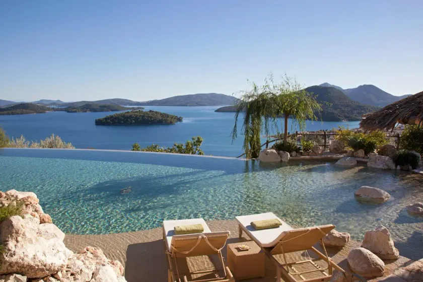 A truly unique and spectacular Greek hideaway! - Image 1