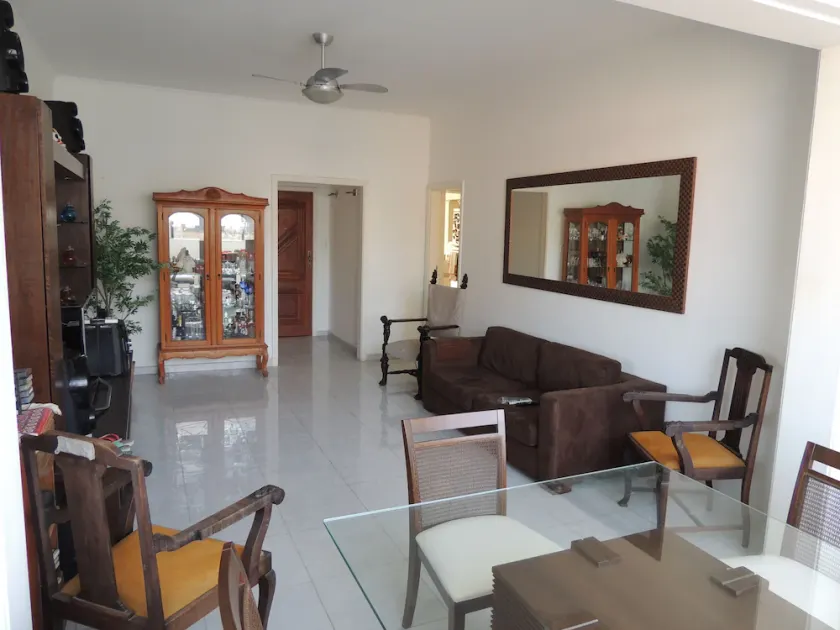 AMAZING HOSTEL , SAFE,  3MIN. FROM COPACABANA / IPANEMA BEACHES,  PRIVATE BATH. - Image 1