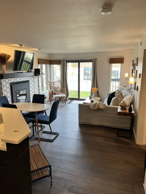 Beautiful ski in-ski out condo at Okemo Mountain - Image 1