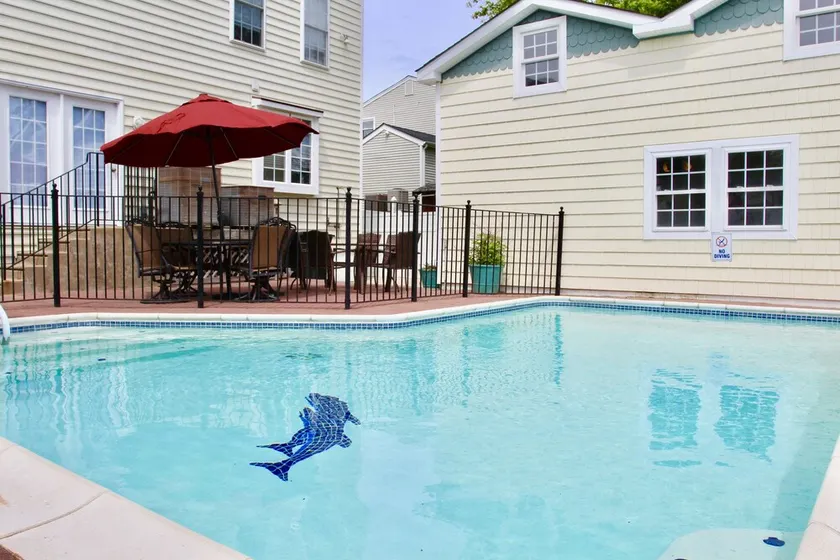 Pool - 7 Bedrooms - Close to beach  - Image 1