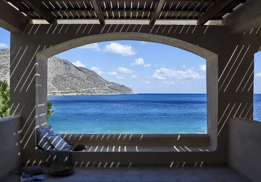 Plaka Sea Front Residence - Image 1
