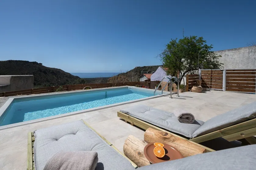 Nomas Home Skaloti with Private Pool - Image 1