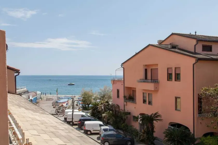 Casa Maestrale Mistral Sea breeze - AC Sea View - Image 1