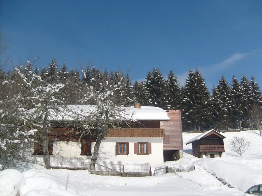 Se alquila finca reformada Les Gets - Image 1