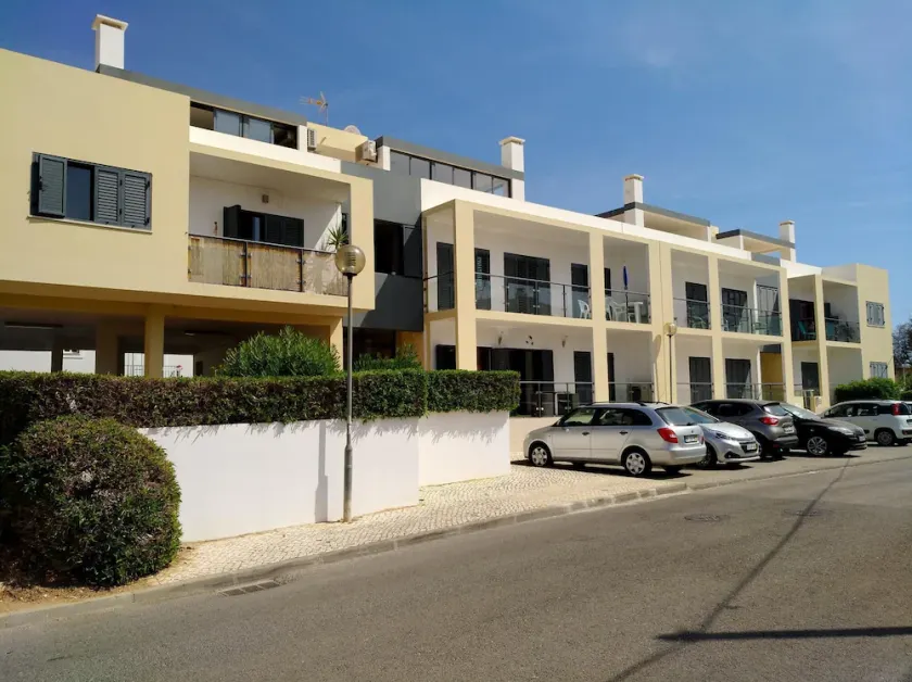 Luxury,Spacious,2 bedroom/2 bathroom apartment in Alvor, Free WiFi, (57295/AL) - Image 1
