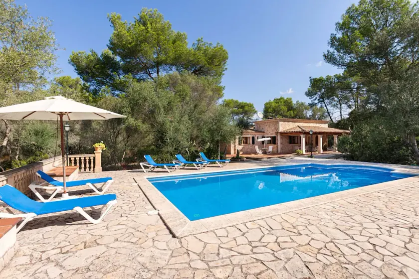 Villa in Lloret with 3 bedrooms, Wifi, private pool and BBQ 30 minutes from the seaSa Rota de Can Blanc - Image 1