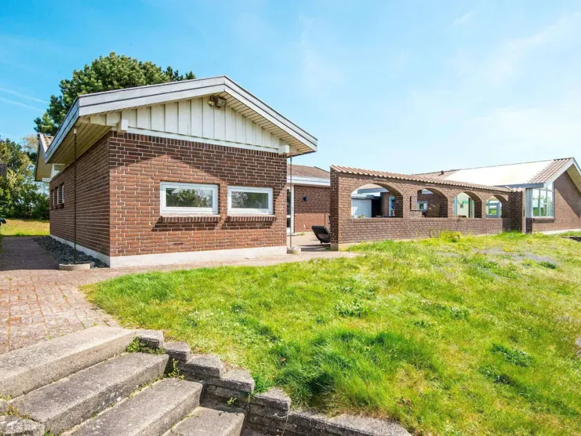 4 stjernet sommerhus i Knebel - Image 1