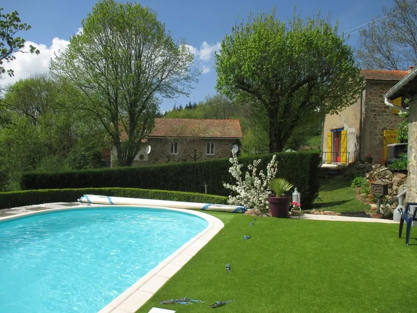Encantadora casa con piscina compartida - Image 1